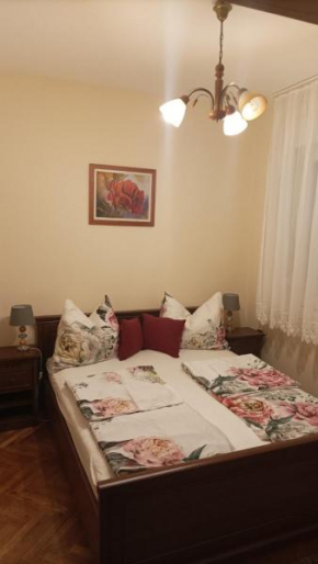 Lázár Apartmanok